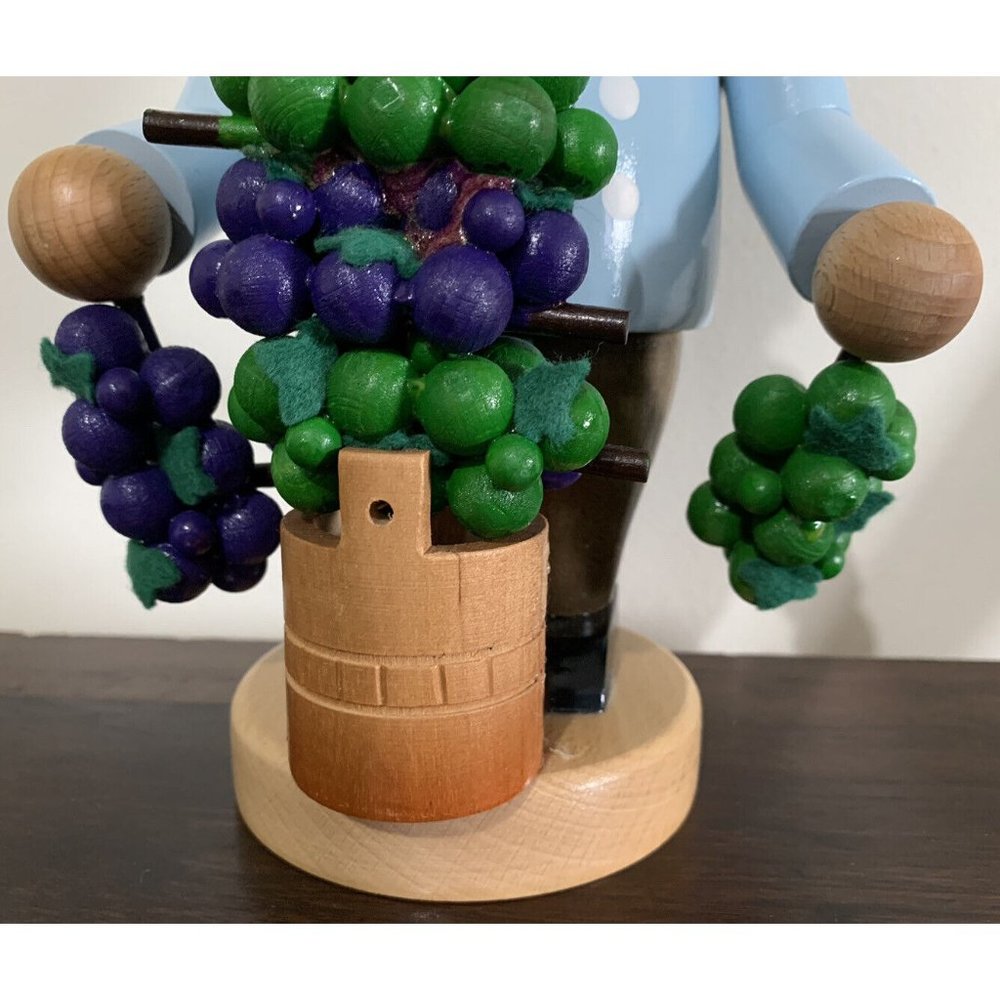 Steinbach Volkskunst W Germany Nutcracker Winemaker Christmas St. Patrick's Day - Picture 4 of 16